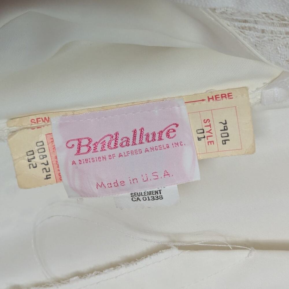 Vintage 70s Victorian Wedding Dress Bridgerton Lace High Neck Illusion Neckline - Picture 13 of 14